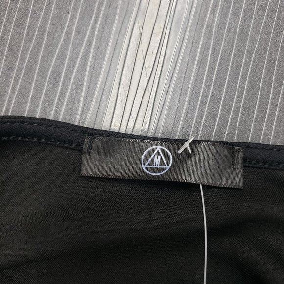 Missguided Women's size 4 Black One Sleeve Exposed Belly Short Mini Black Dress - Picture 2 of 5